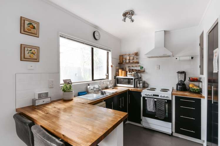 162C Windsor Road Bellevue_1