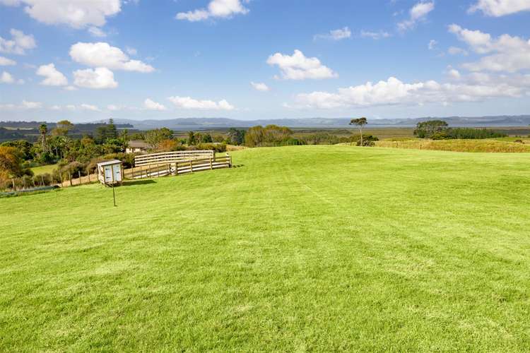 13 Slater Road Helensville_6