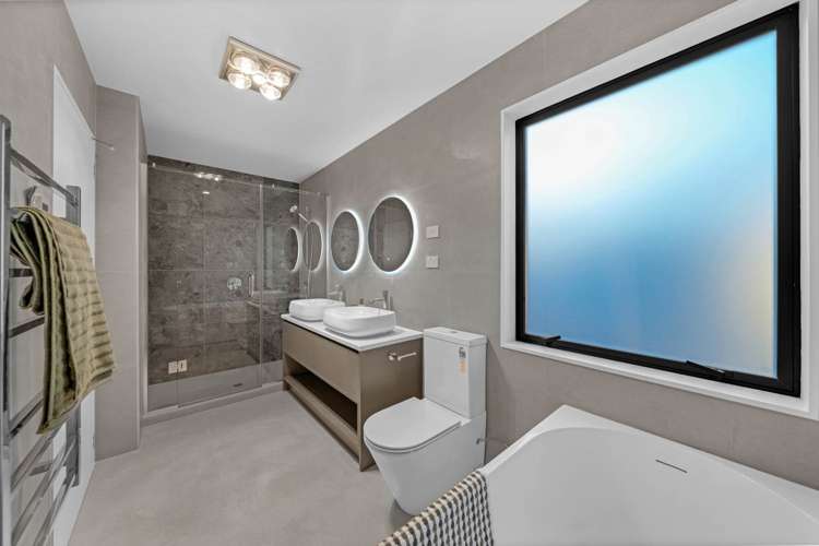 4 Murray Grey Lane Karaka_22