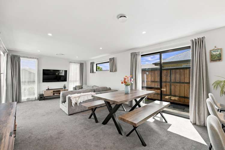 8 Edlin Lane_3