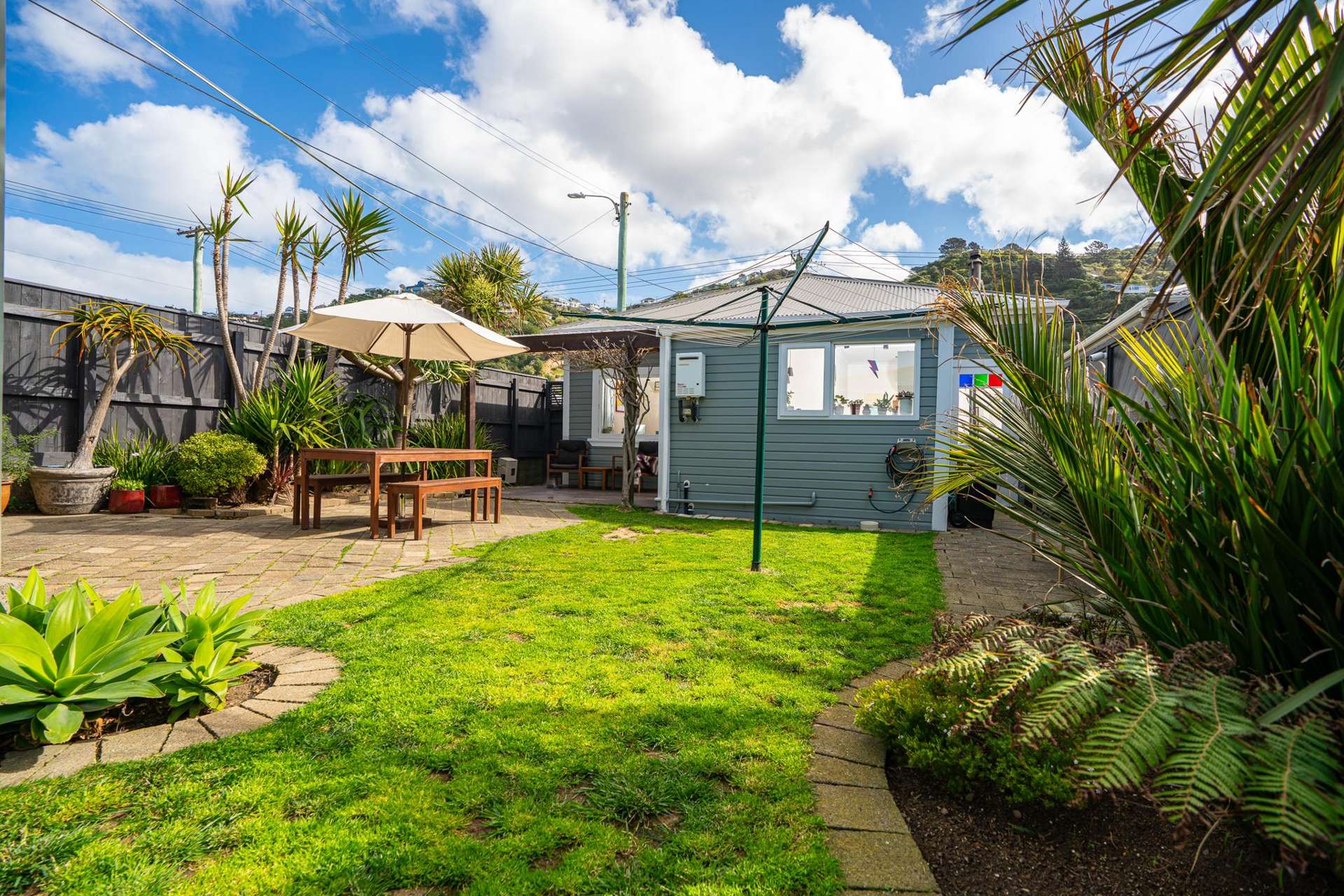 187 Queens Drive Lyall Bay_0
