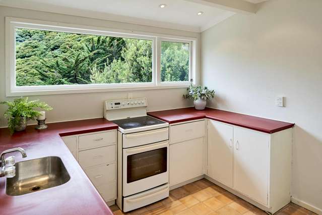 46 Grays Road Plimmerton_1