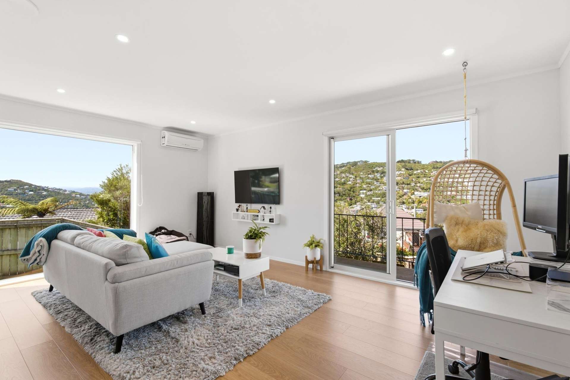 65 Chartwell Drive Crofton Downs_0