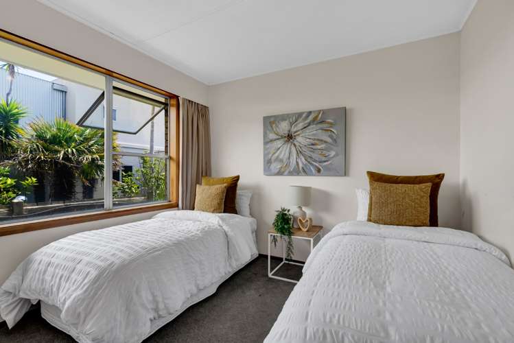 21a Hamblyn Street Strandon_11