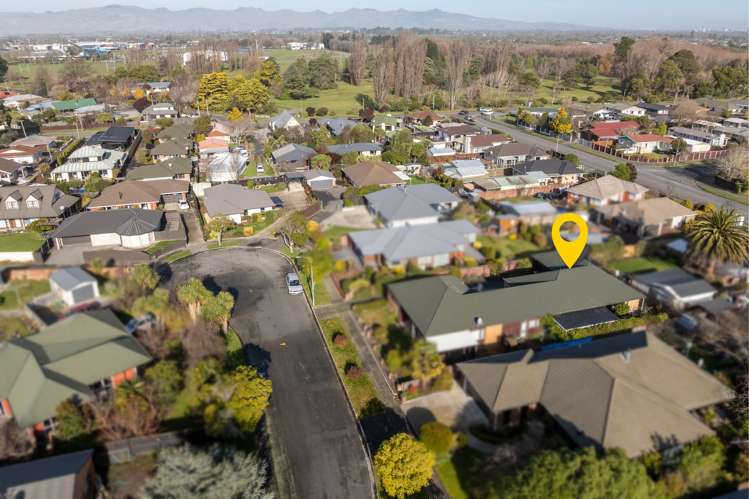 2/38 Beauford Place Parklands_16