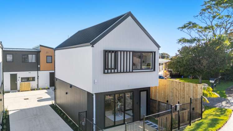 1/6 Rosina Place Pakuranga_0