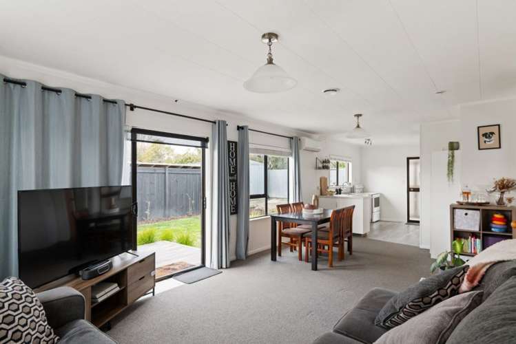 5/60 Songer Street Stoke_2