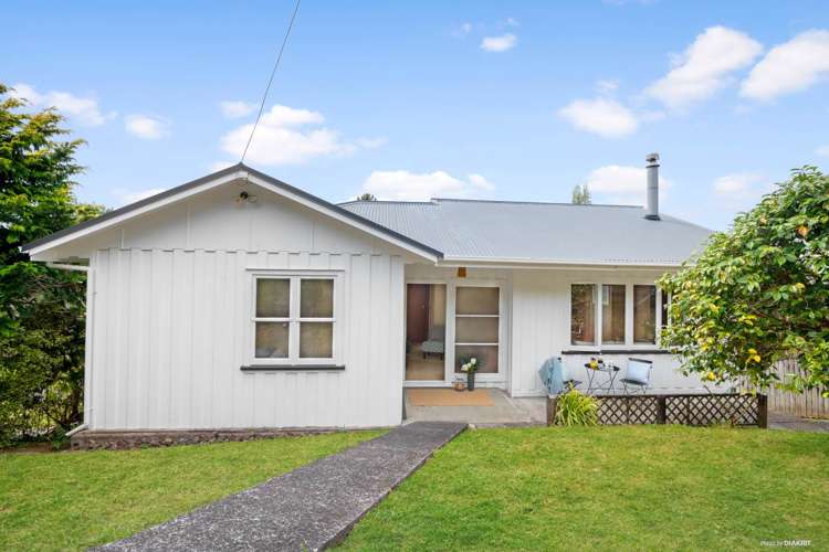 438 Huia Road Laingholm_1