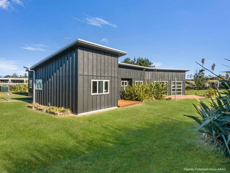 3 Mowhia Grove Waitarere Beach_32