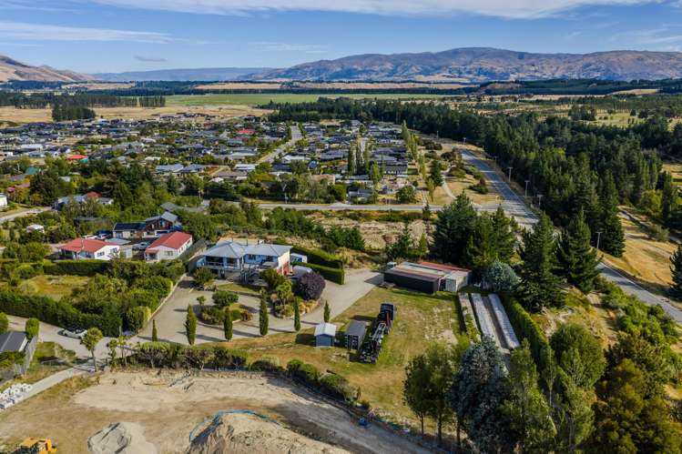 17 Parry Crescent Lake Hawea_33