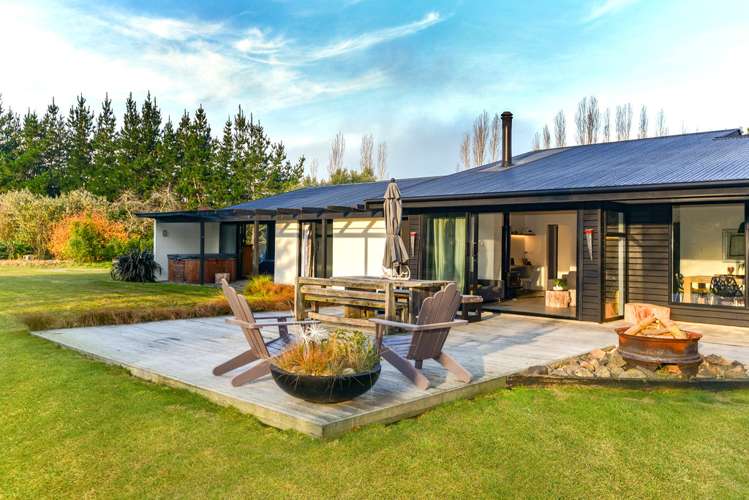 380 Halkett Road West Melton_25