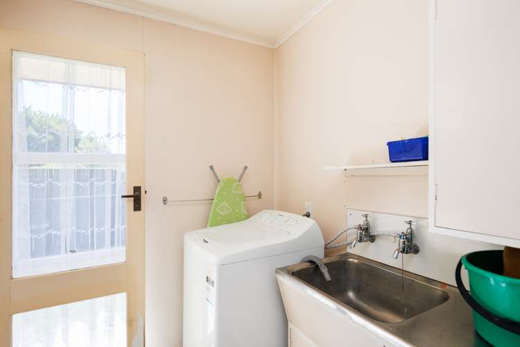 16 Duke Street Feilding_22