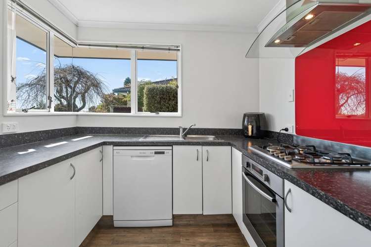 9 Meadowviews Drive Welcome Bay_16