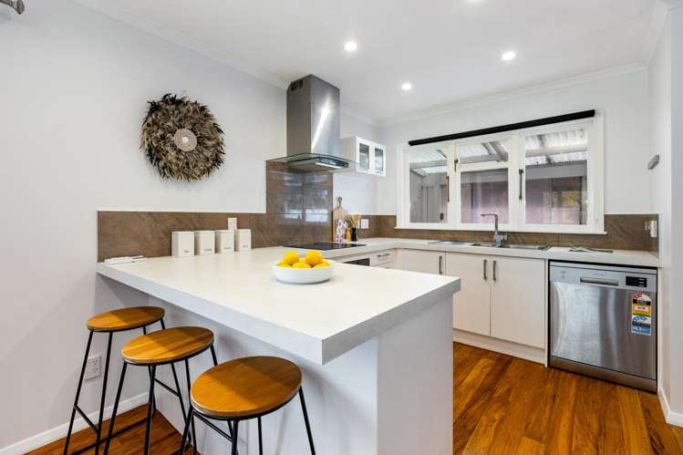 147 Happy Valley Road Owhiro Bay_2