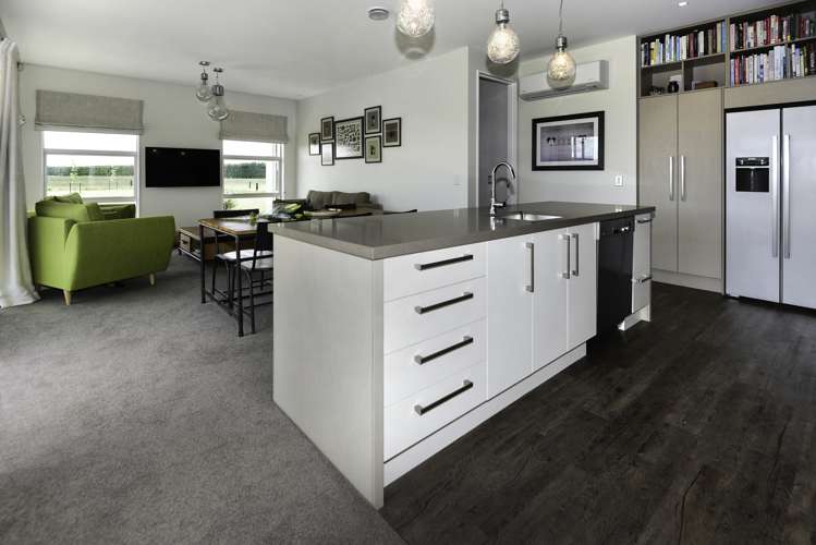 26 Whitcombe Place Darfield_6