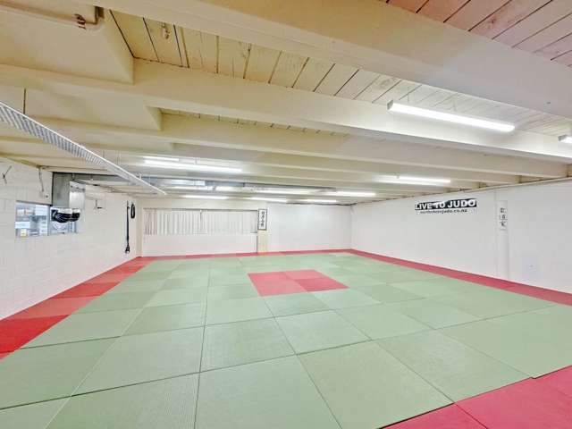 34 Barrys Point Road Takapuna_2