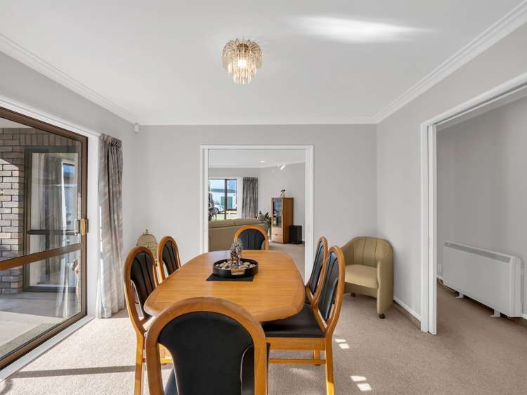33 Downes Avenue Springvale_11