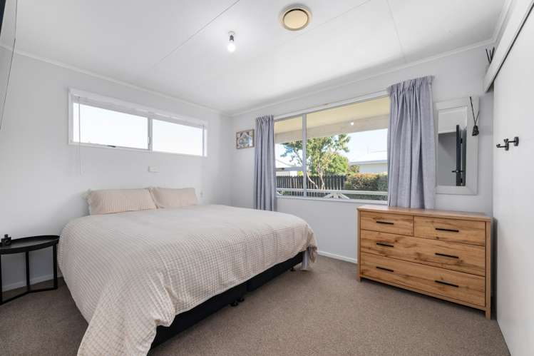 4 Chante Crescent Renwick_15