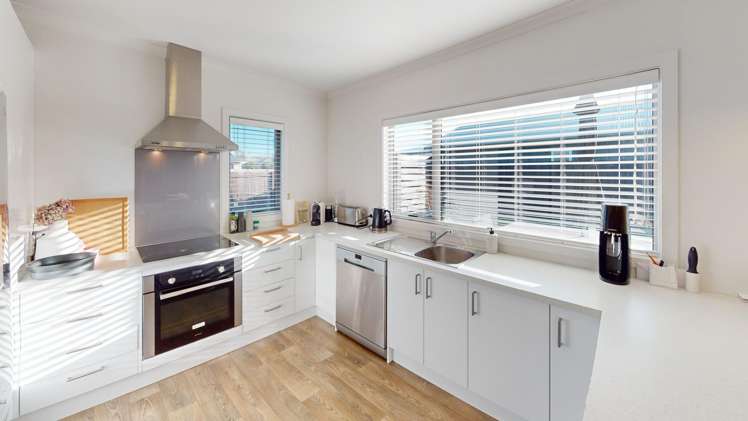 21 Wescombe Grove 10643_2