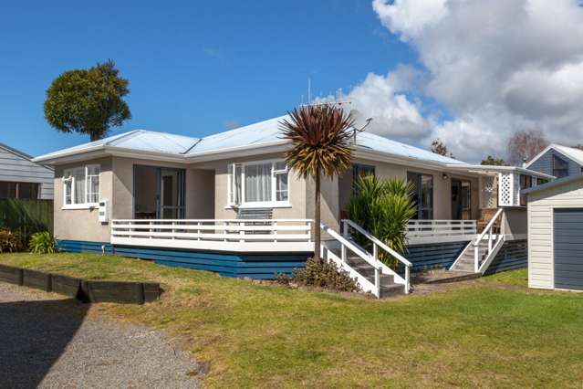 114 Everitt Crescent Whangamata_4