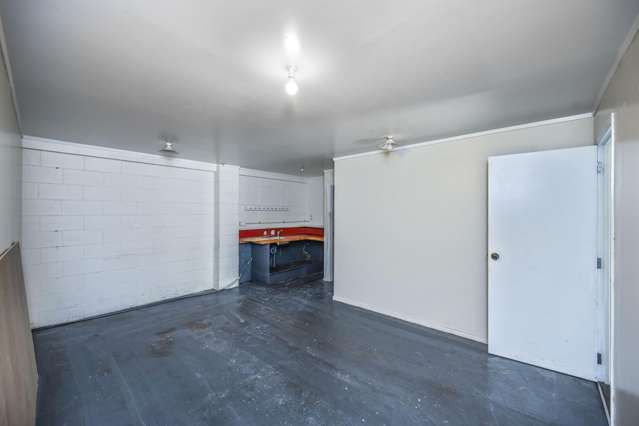 5A Beasley Avenue Penrose_4