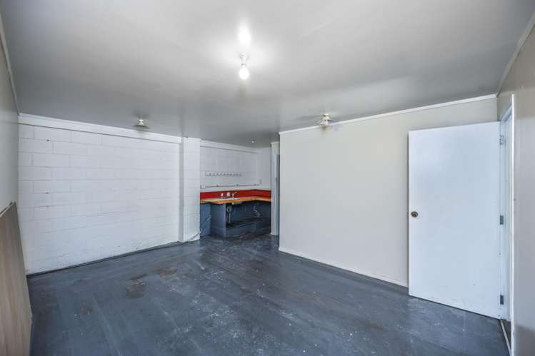 5A Beasley Avenue Penrose_4