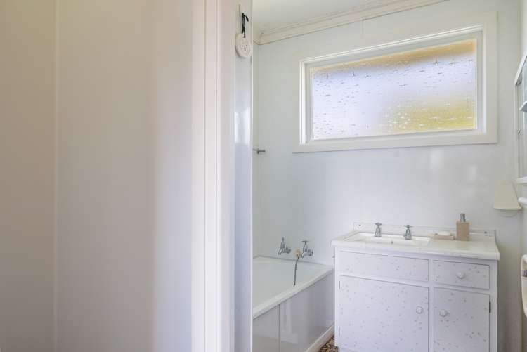 48 Kennedy Drive Levin_17