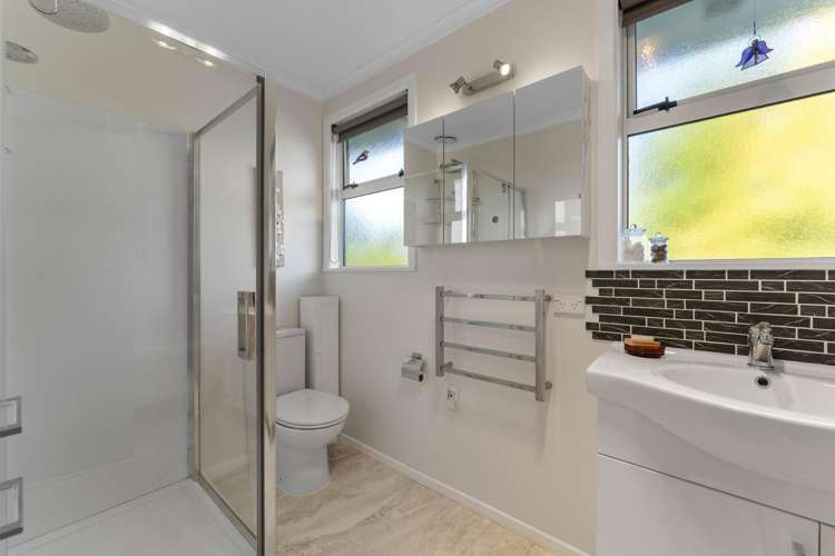 15 Kurupae Road Hilltop_15