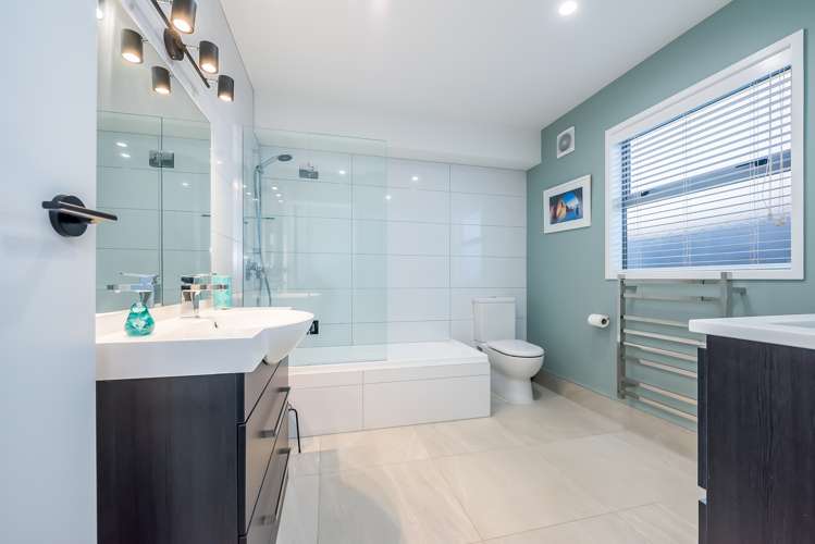 31 Tory Street Petone_12