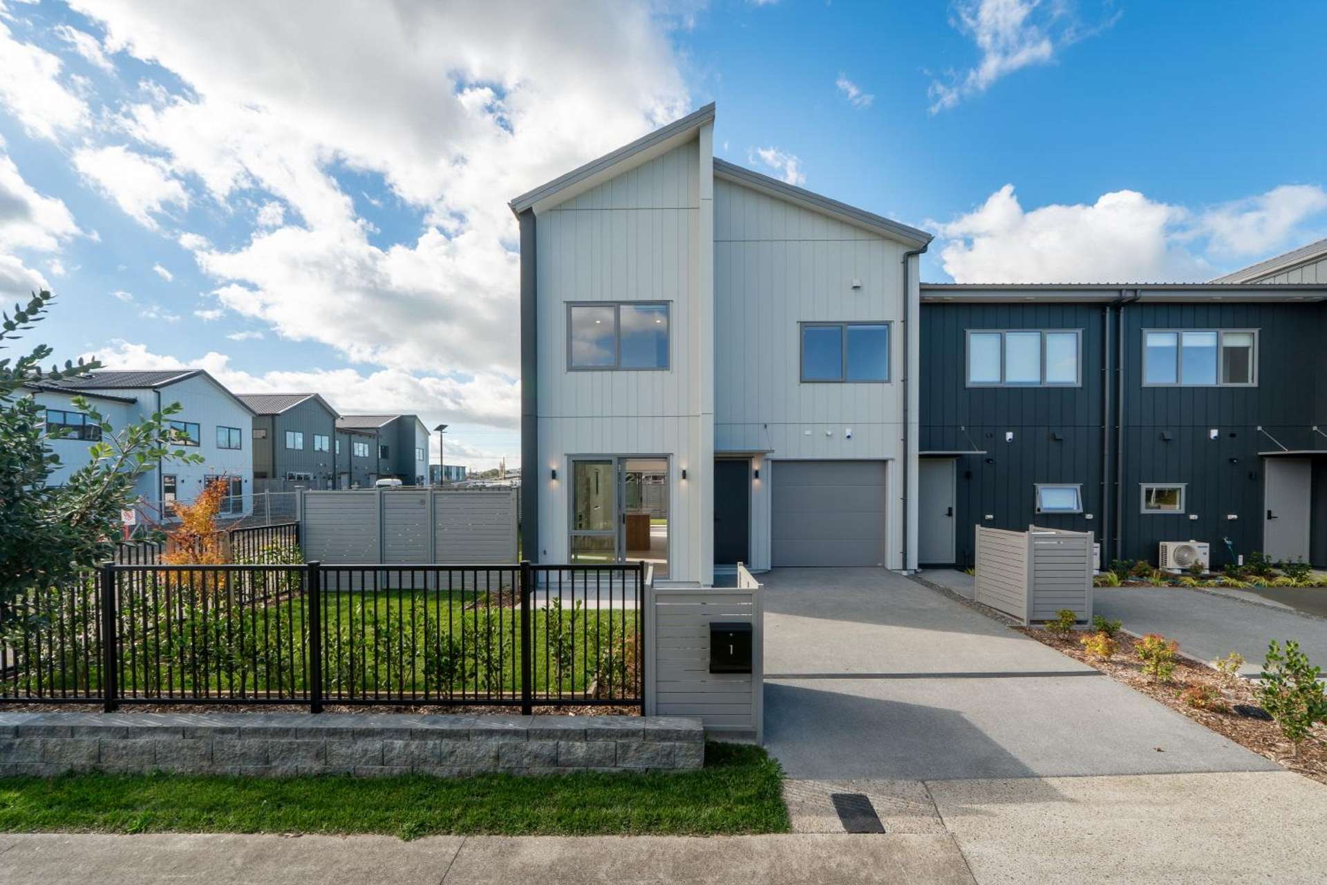 1 Viridian Avenue Karaka_0