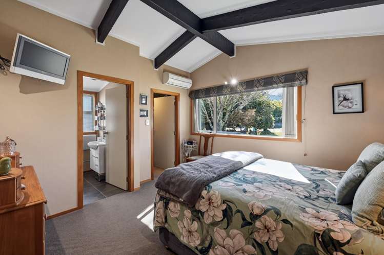 115 Taupō View Road Central_13