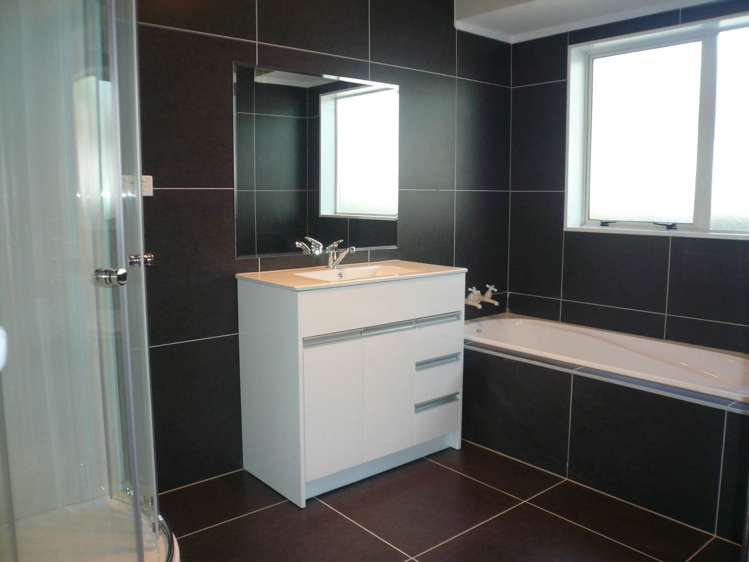 7 Bampton Rise Northpark_4