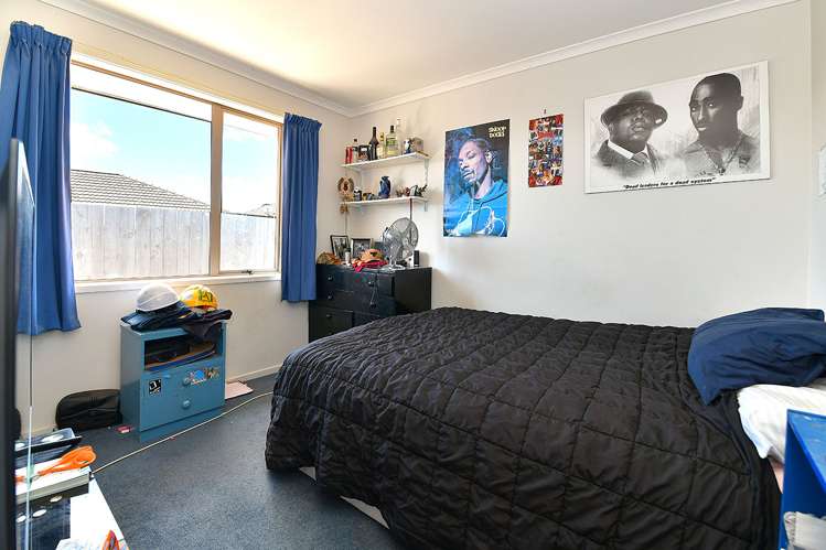 16 Aitkenhead Court Parakai_13