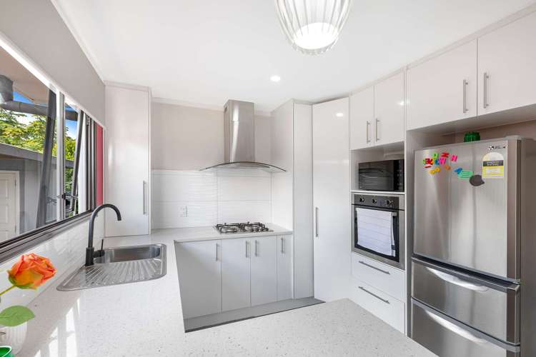 1/8 Kirklow Place Goodwood Heights_10