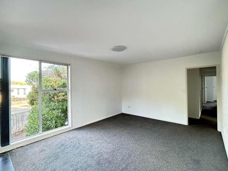 44 Clyma Place Massey_5