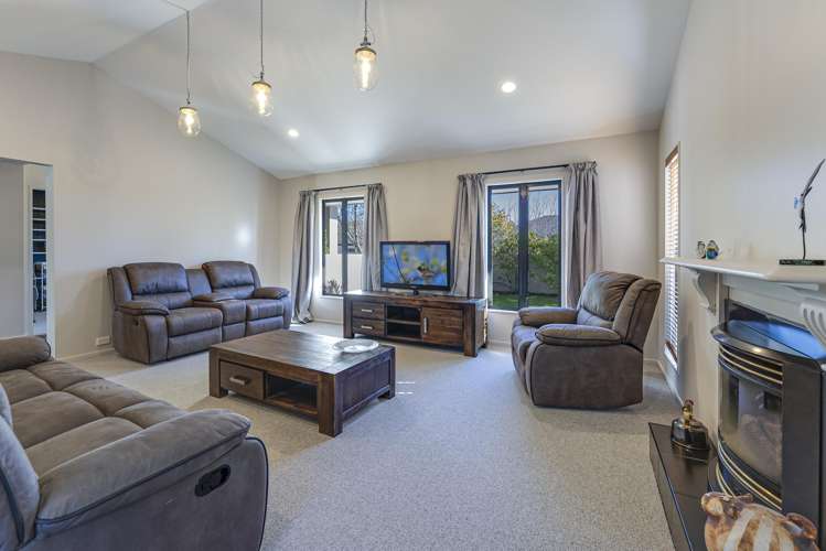 11 Antoine Grove Richmond_9