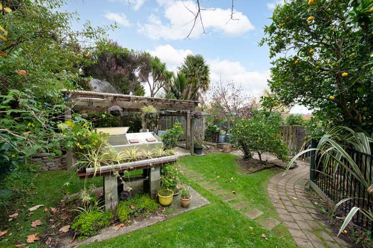 88 Poaka Avenue Dinsdale_23