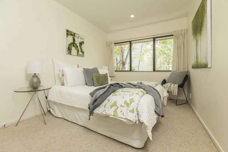 1/69 Waiatarua Road Remuera_15