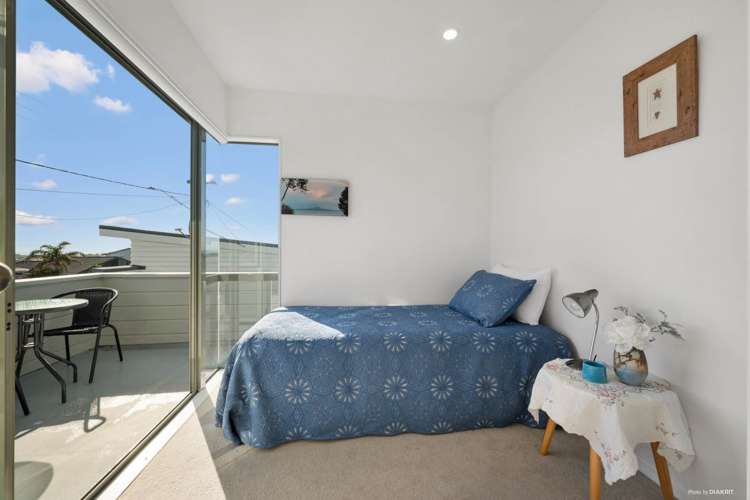 90 Wade River Road Stanmore Bay_17