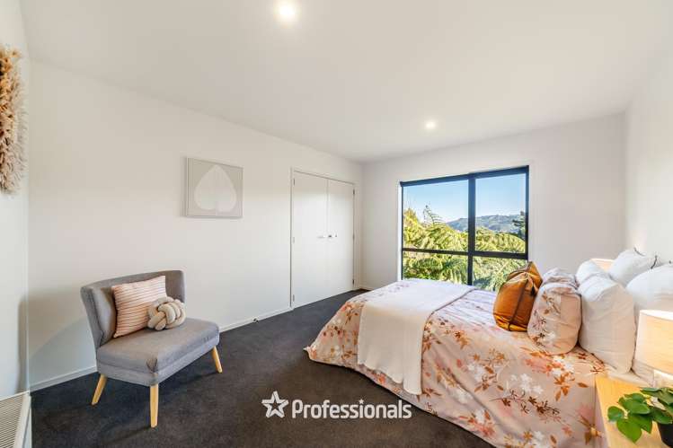 6 Castle Crescent Stokes Valley_11