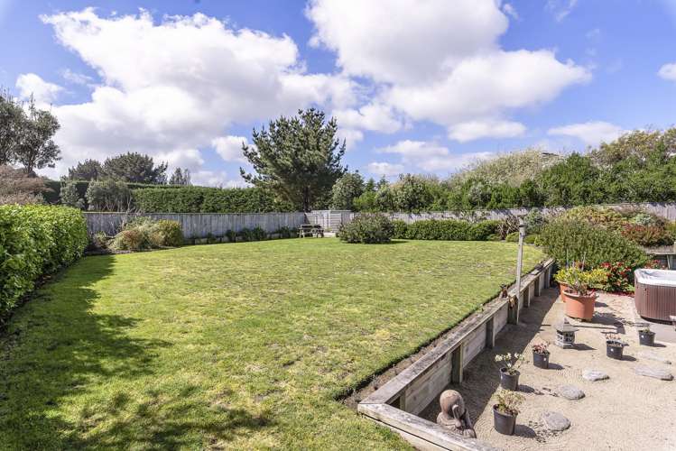 242 Peka Peka Road Peka Peka_16