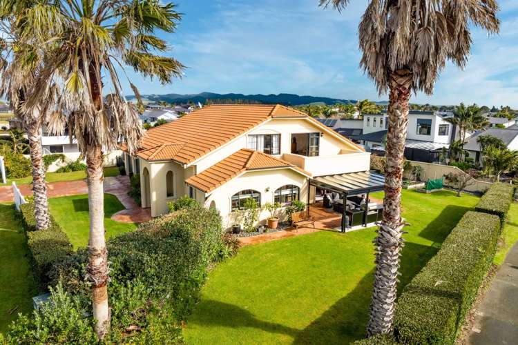 1 Bermuda Place One Tree Point_0