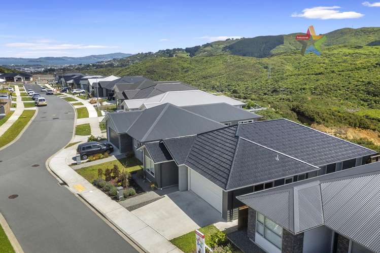 3 Takapo Grove Kelson_20