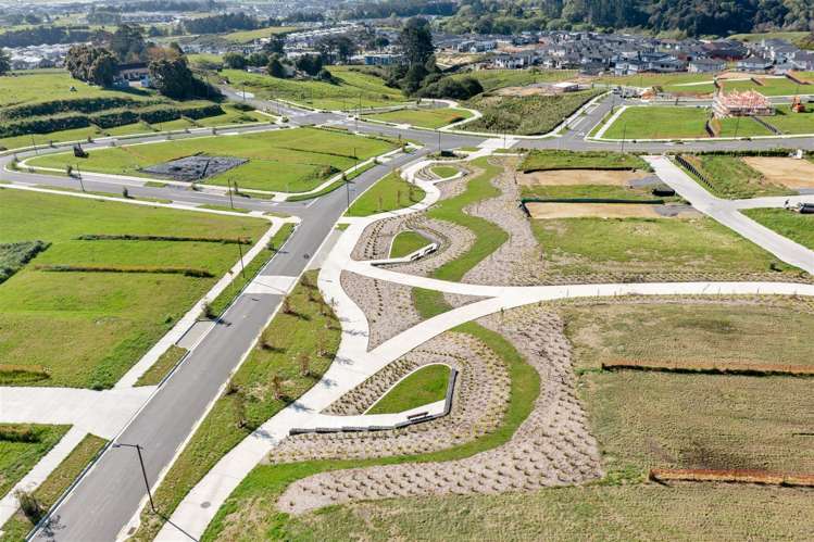 14 Alluvial Street Flat Bush_10