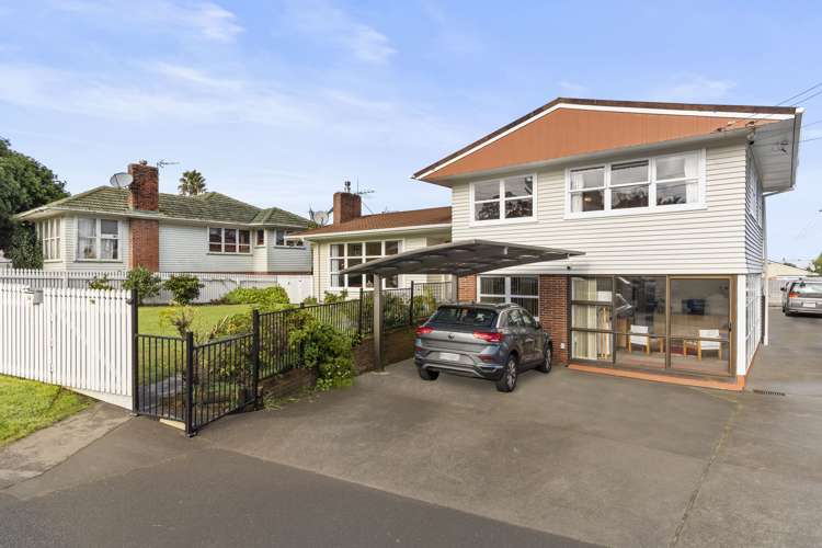 14 Britton Avenue Mount Roskill_13