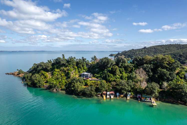 12 Pohutukawa Avenue Omiha_16