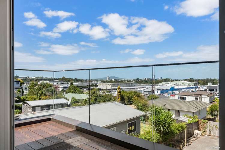 9 Bruce Road Glenfield_5