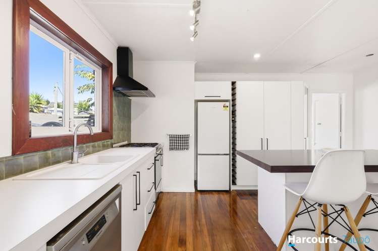 28 Terence Street Tauhara_6