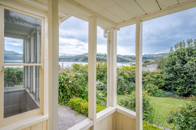 16 Aubrey Street South Akaroa_19