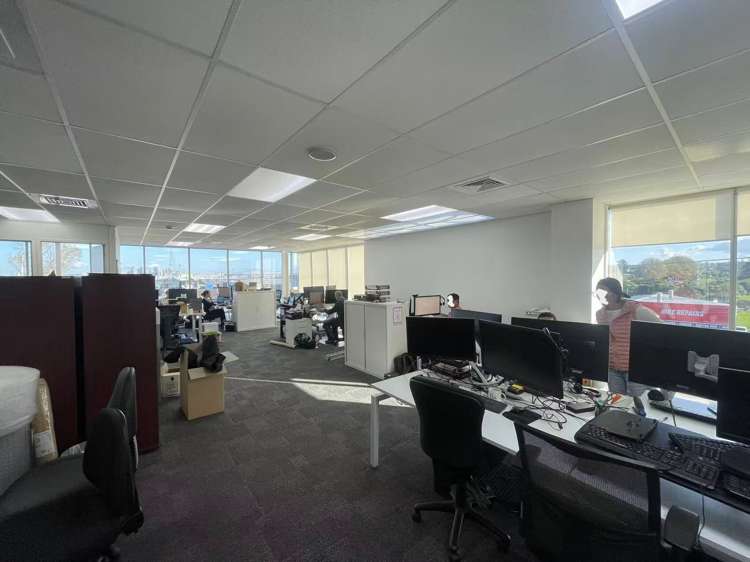 34 Barrys Point Road Takapuna_5